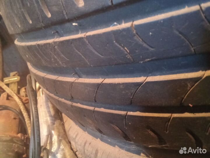 Колесо с диском форд и колпаки оригинал