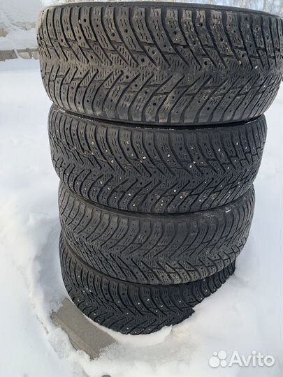 Nokian Tyres Hakkapeliitta 8 SUV 205/55 R16