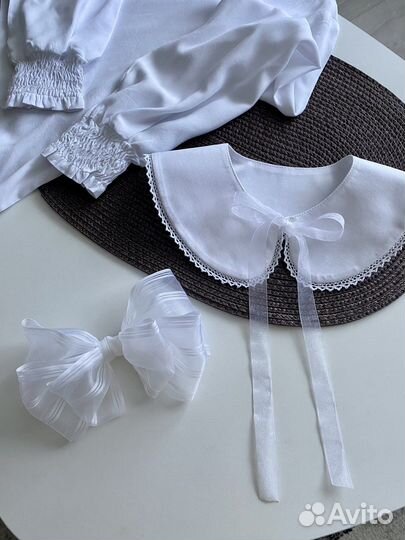 Школьный бант на заколке