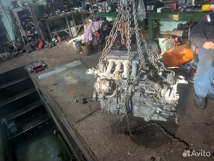 В разборе honda fit rs 2010