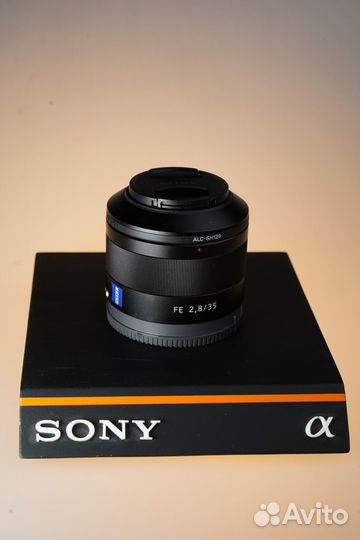 Sony FE 35mm F2.8 ZA