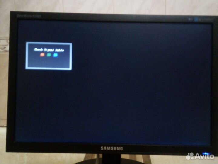 Монитор Samsung SyncMaster e1920nw