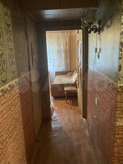 1-к. квартира, 42 м², 1/9 эт.