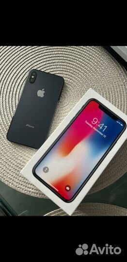 iPhone X, 256 ГБ