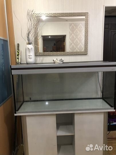 Аквариум с тумбой на 200 лит. бу