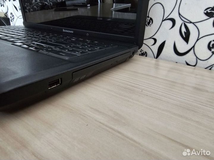 Ноутбуки Lenovo G555 Asus X52D на запчасти