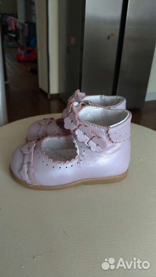 Туфли для девочки 20 размер