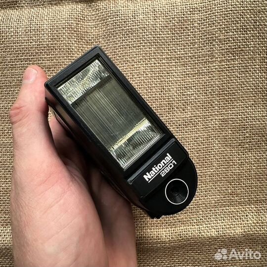 Фотовспышка National 2801