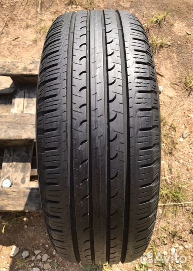 Goodyear Efficientgrip SUV 4x4 235/65 R17 108V