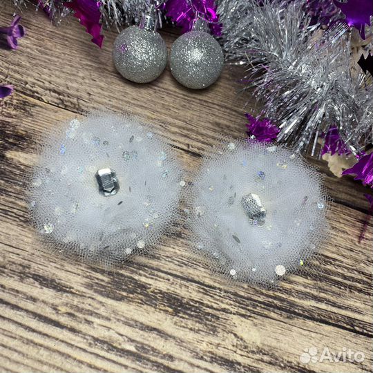 Резинки и заколки к новому году