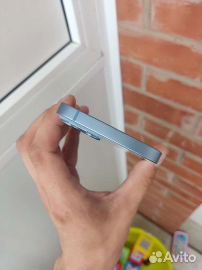 iPhone 14