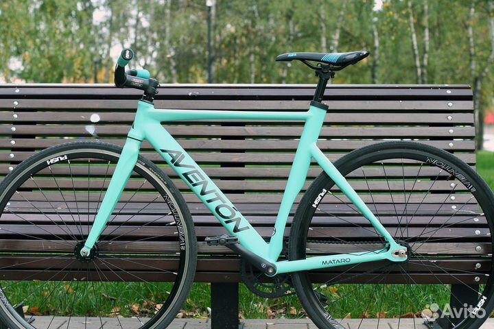 Трековый фикс Aventon Mataro 52