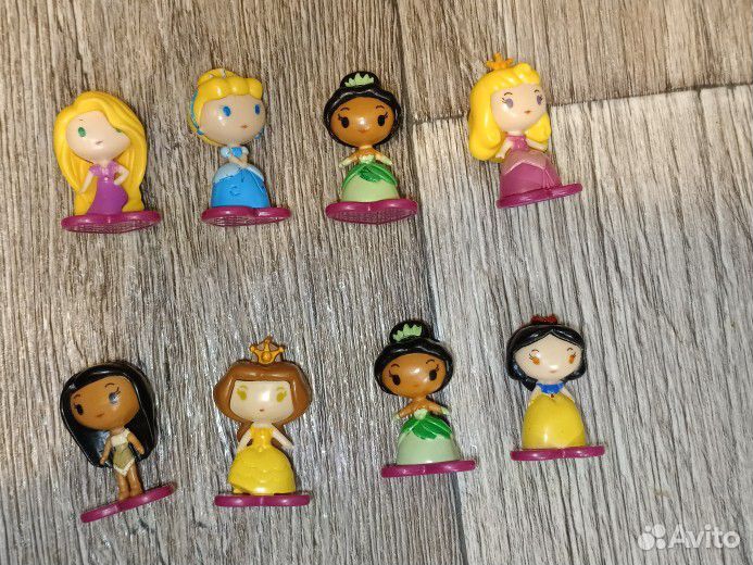 Игрушки из киндера Барби