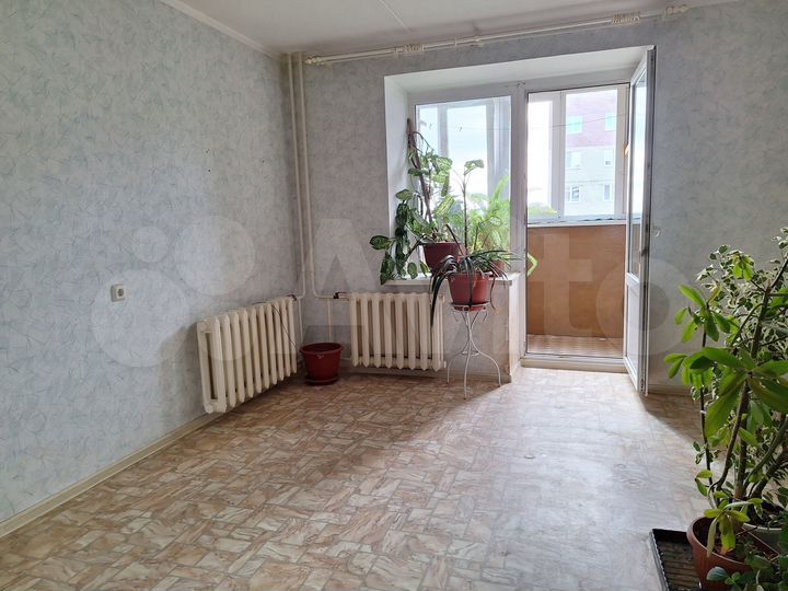 2-к. квартира, 57,3 м², 2/4 эт.