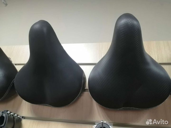 Седло большое для велосипеда