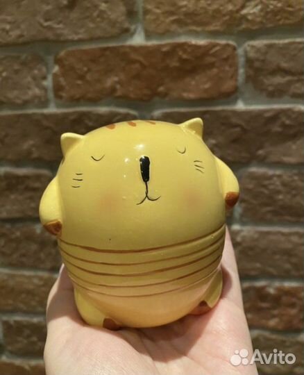 Фигурка кота