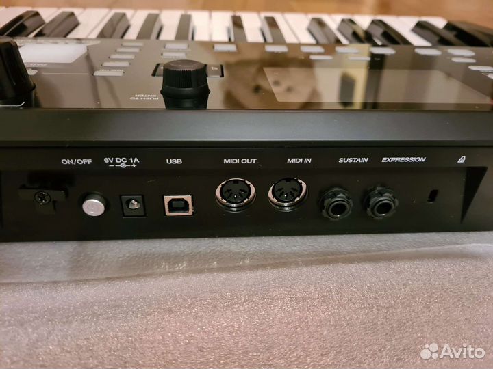Akai PRO advance 49