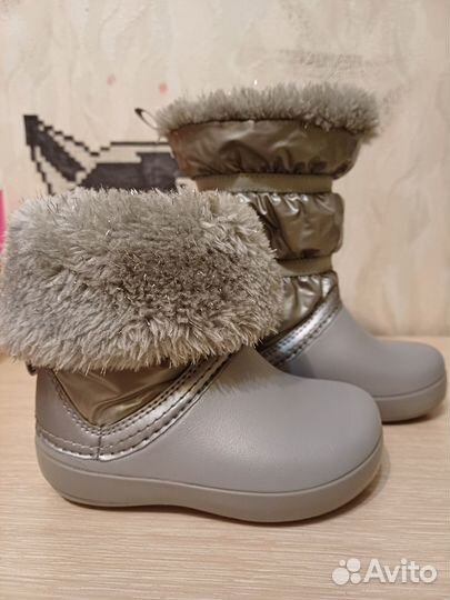 Сапоги для девочки Crocs