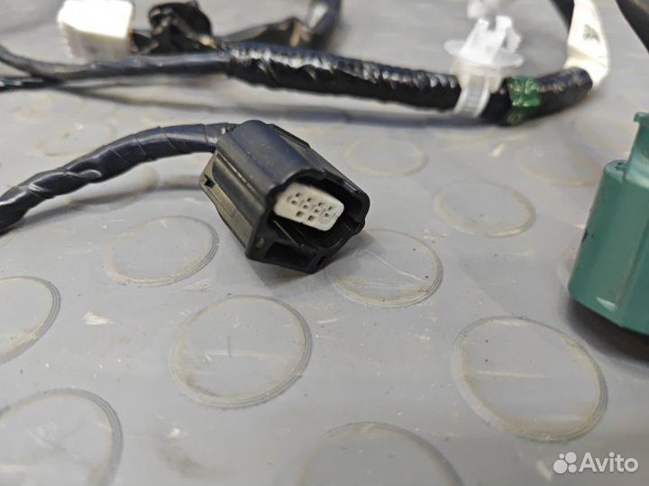 Проводка двери передняя левая Nissan X-Trail T32