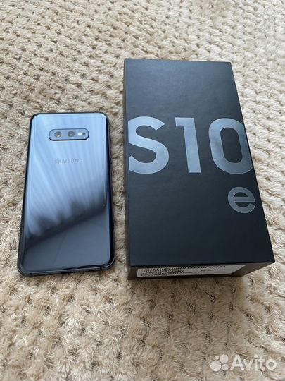Samsung Galaxy S10e, 6/128 ГБ