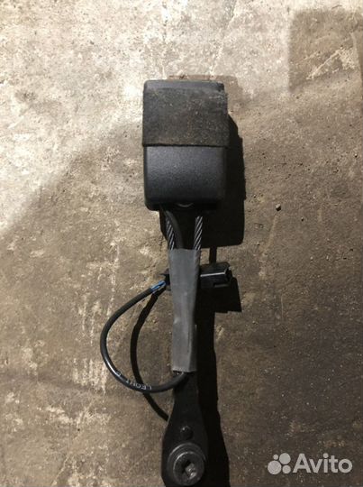 Замок ремня безопасности передний Опель Инсигния