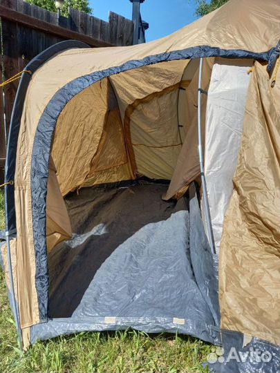 Палатка туристическая с тамбуром