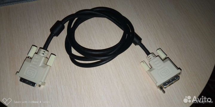 Кабели DVI и scart