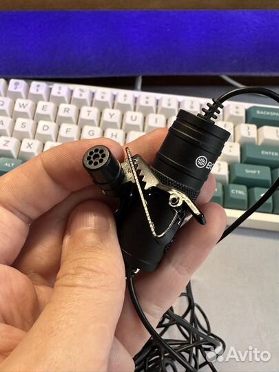 Петличный микрофон Boya BY-M1