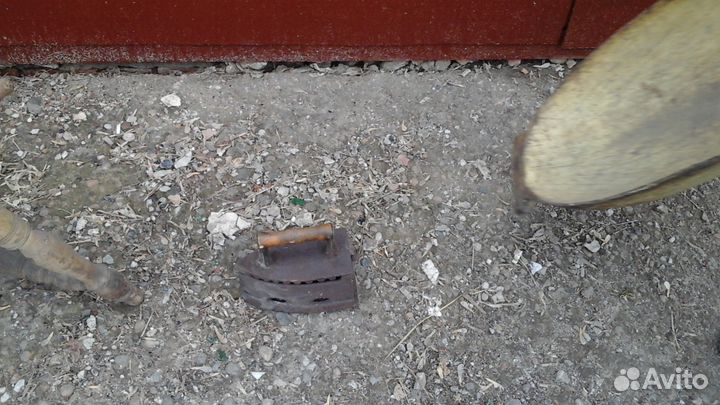 Продаю утюг на углях кол