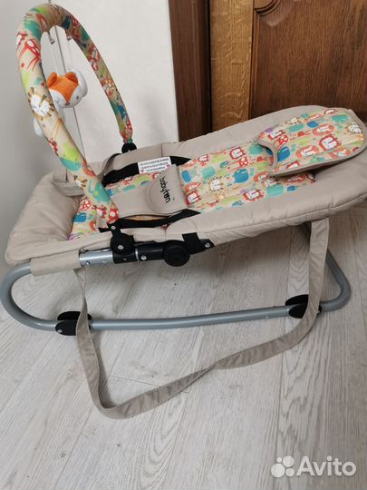 Шезлонг babyton