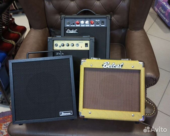 Басовый комбоусилитель