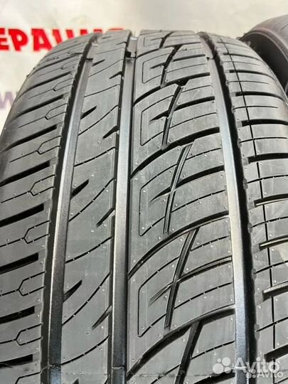 Delinte DS8 275/45 R21