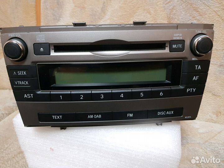 Автомагнитола 86120 2 DIN Avensis Toyota