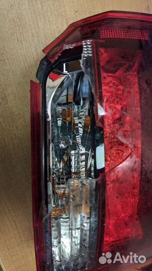 Фонарь задний правый mitsubishi outlander 3