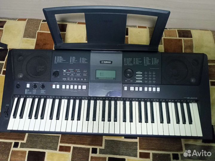 Синтезатор yamaha psr e423