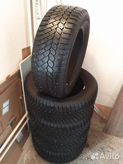 Gislaved Nord Frost 200 215/60 R16 99