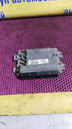 Блок управления двс Renault Logan