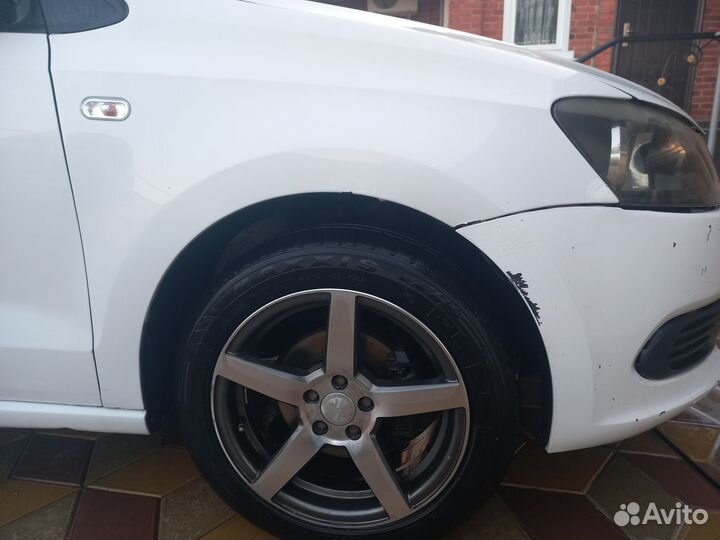 Volkswagen Polo 1.6 МТ, 2014, 250 000 км