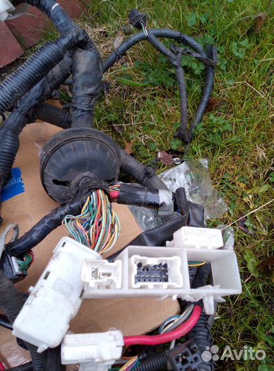 Infiniti FX 35 FX 37 подкапотная проводка)