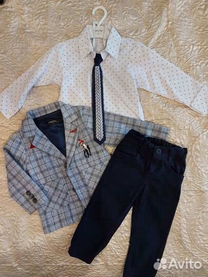 Костюм тройка на мальчика размер 86-92
