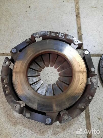 Маховик корзина nissan primera p11 1.6