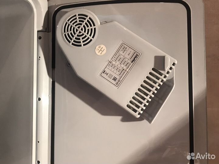 Автохолодильник Doffler CB-32X