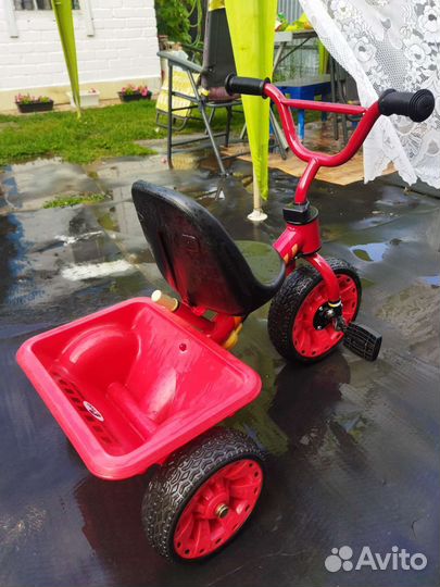 Детский трехколесный велосипед