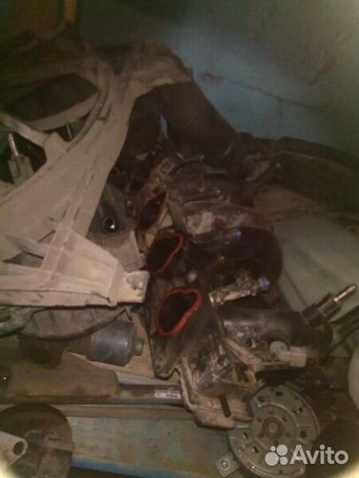 Форсунка двигателя Рено Логан Сандеро до 2014г.в