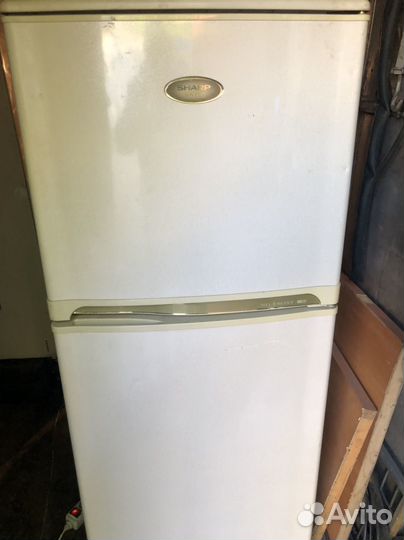Холодильник sharp