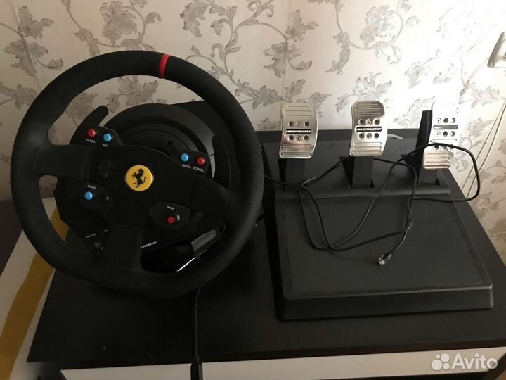 Руль thrustmaster T300 Alcantara edition