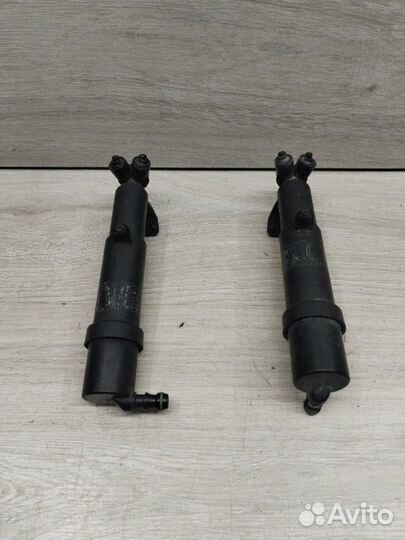 Форсунка омывателя фар Mercedes C-Class Coupe W203