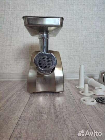Мясорубка электрическая Bork M401