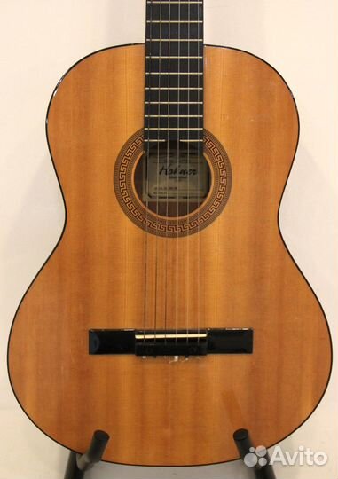 Гитара Hohner HC 06 (под профилактику)