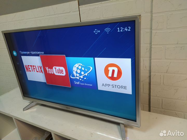 Большой яркий тонкий Dexp, SMART TV, Wi Fi, 32